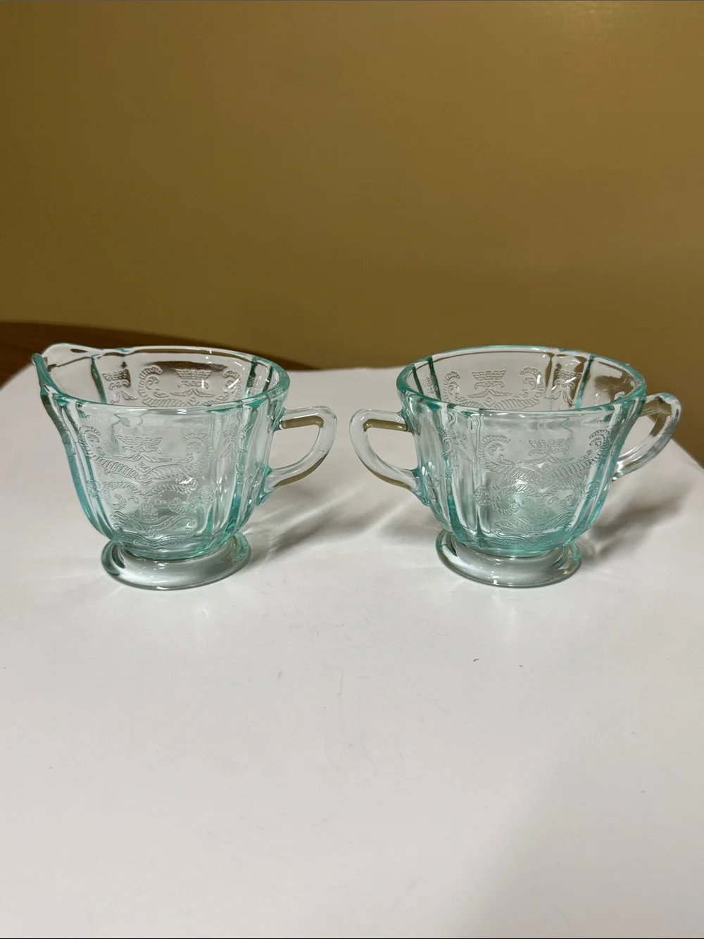Indiana Glass Aqua Madrid Recollection Creamer and Sugar Set 3.25”